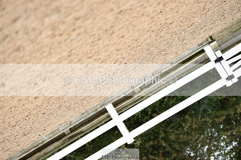 231013A-132010-01778 - Cls 3 1.05m Amateur Quali