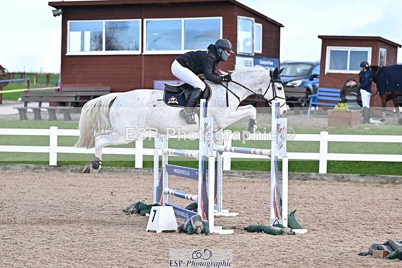 251119-134233-00497 - Cls 4 Newcomers and 1.10m Open