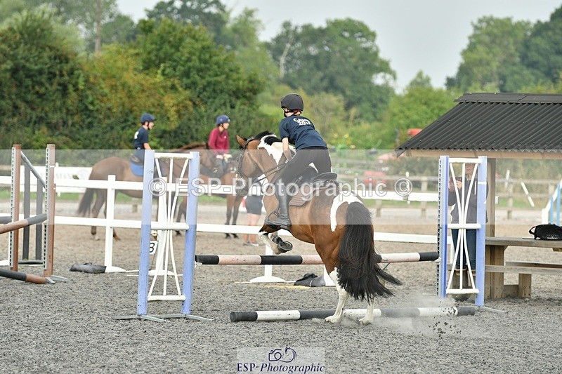 230817-091204-00097 - Theo's 1st Group - Arena