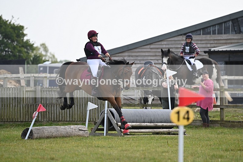 WJ6_9943 - 40cm XC Time 10:05 to 10:36