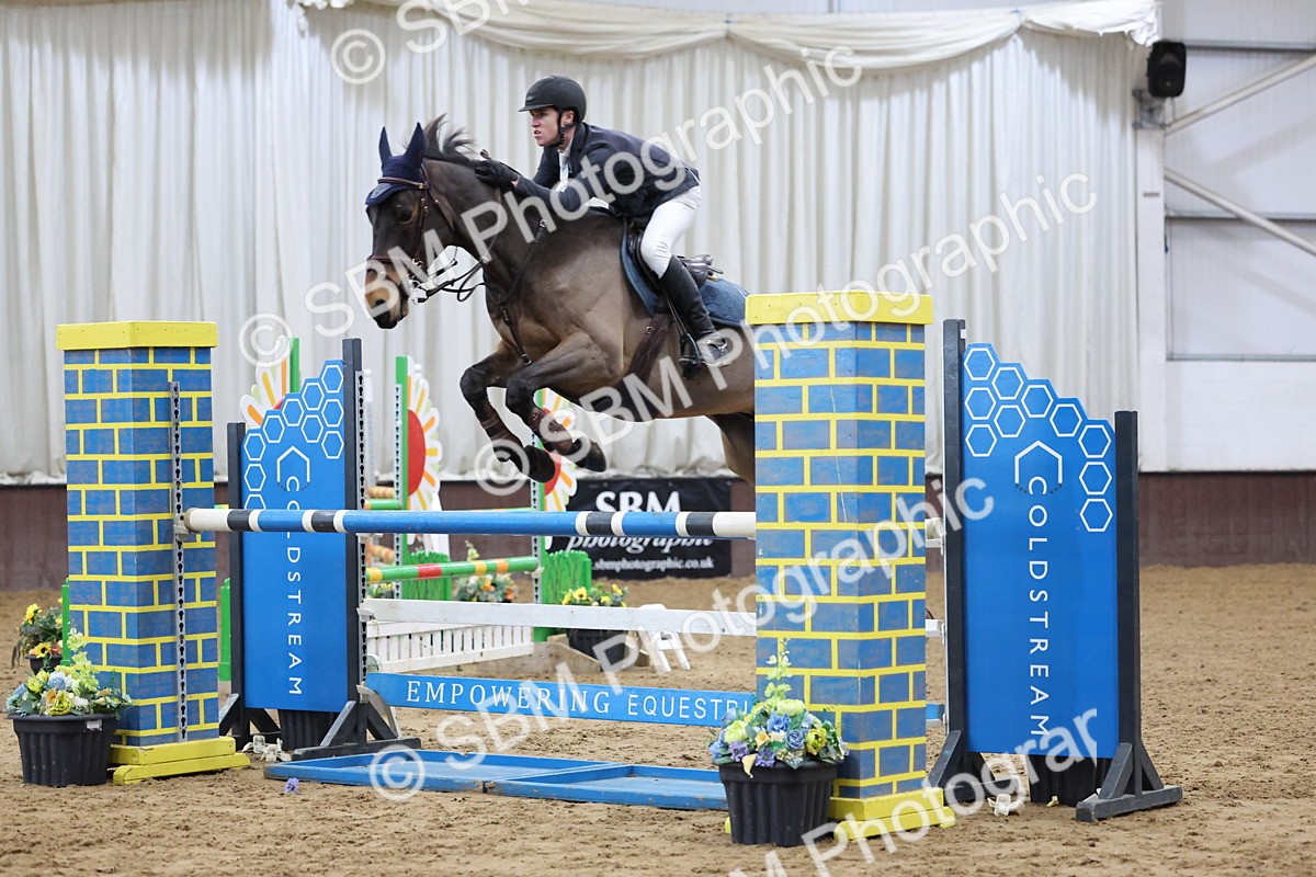 SBM_006526 - Class 23 - Senior Newcomers - 1.10m Open