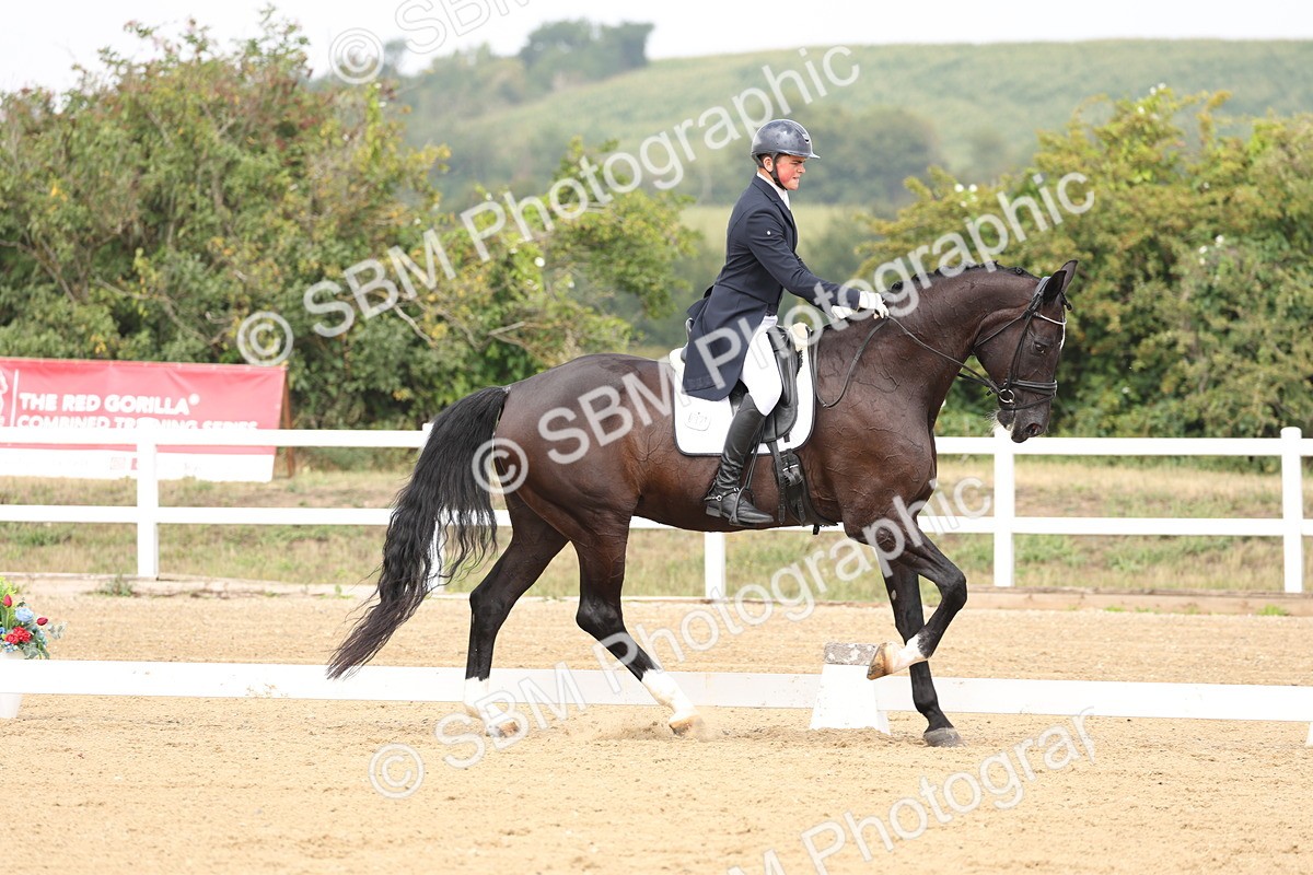 SBM_007167 - Class 9 - FEI INT I - 13.37-14.33