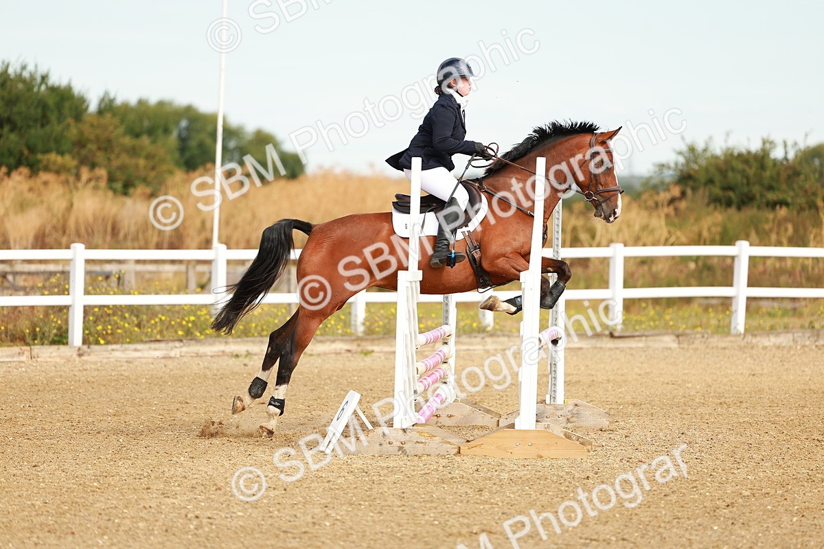 SBM_002032 - Class 8 - Clear Round