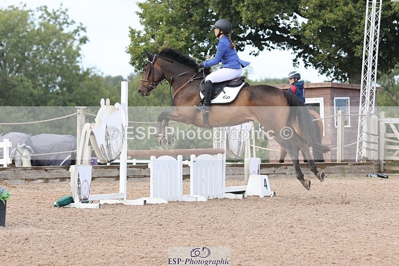 250911-142012-02400 - Cls 5 Chard Snr 90cm Speed Derby