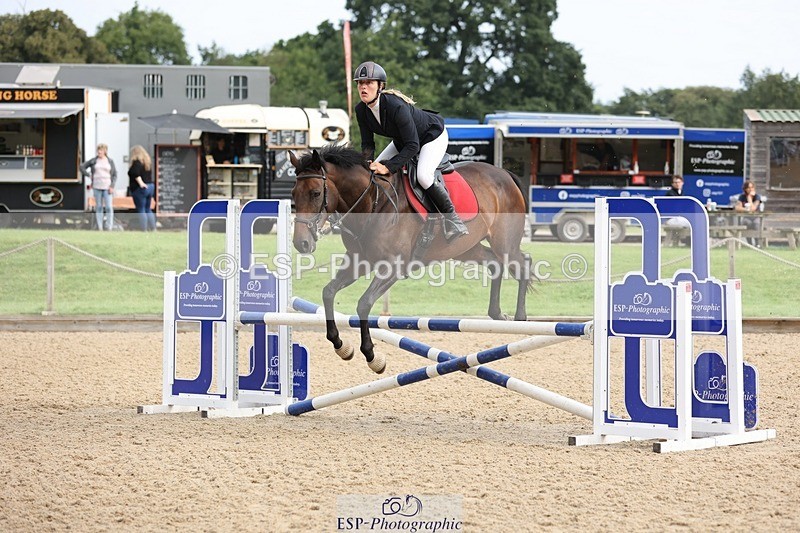 240817-092506-00249 - 02A Snr Brit Nov