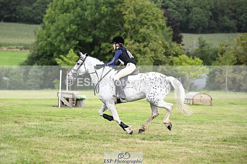 240825X-103336-31372 - 70cm XC 10.00 to 11.00