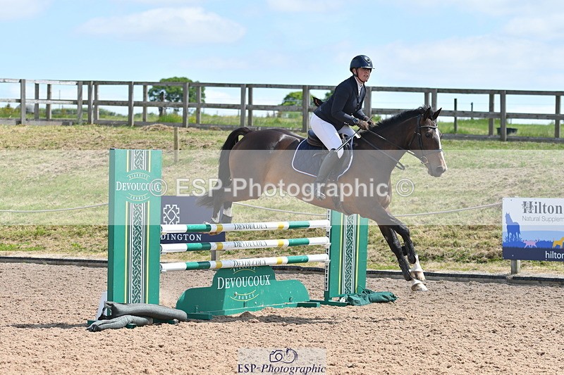 240609A-113112-04604 - Cls 17 Snr 1.05m Open