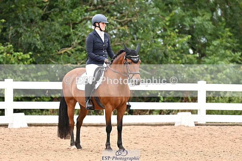 240817A-151246-10026 - 126-Emma.Chamberlain-Fleethouse.Lady.Kate
