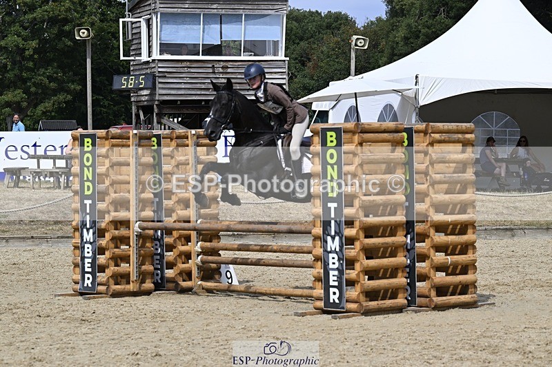 250823A-143910-32606 - WC Round 2 14.00 to 15.00