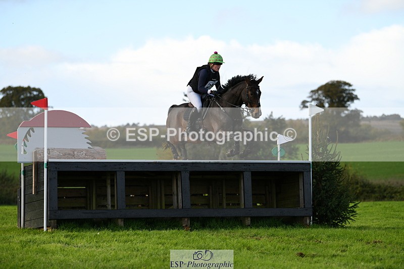 251024A-154818-14886 - C-251-Isabelle.Downes