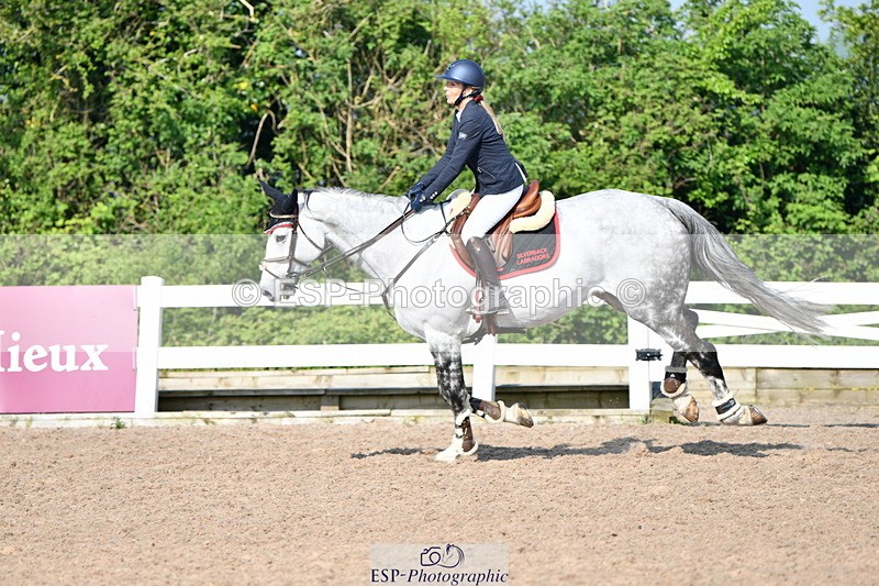 240512A-090456-17086 - Cls 39 British Novice and 90cm Open