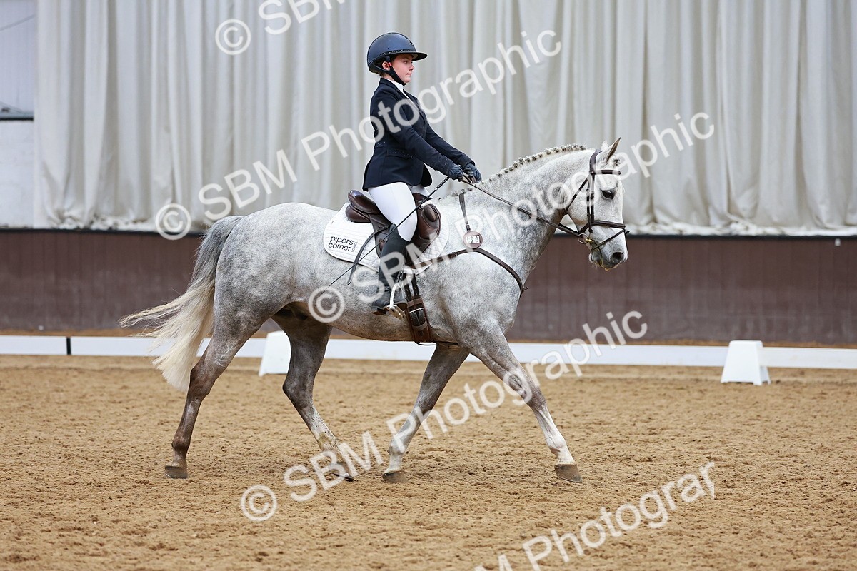 SBM_003791 - Class 11 - Novice 2