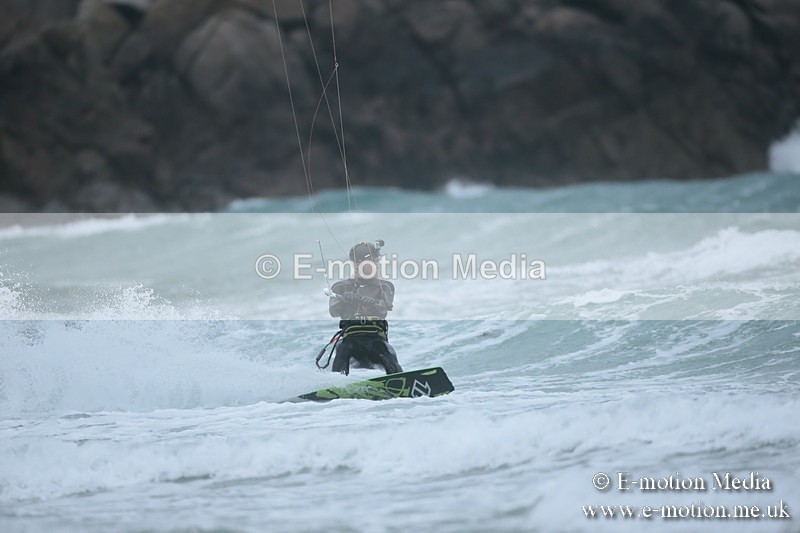 KS 030413-112 - Kite Surfing