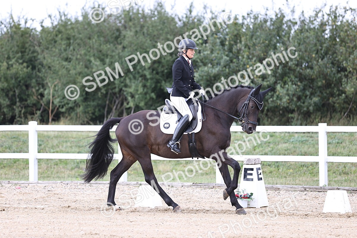 SBM_017954 - Class 14 - Novice 23 - 15.16-16.19