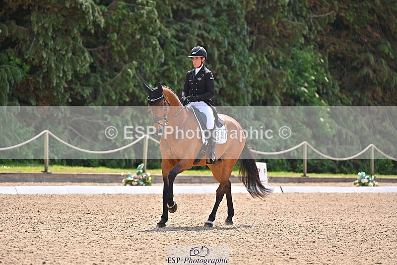 250523A-121653-06508 - D-476-Caroline.Powell-TIK.TOK