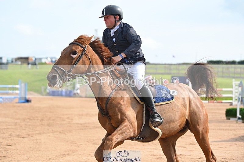 230721A-093639-04974 - Cls 2, 2 Star Small 1.30m