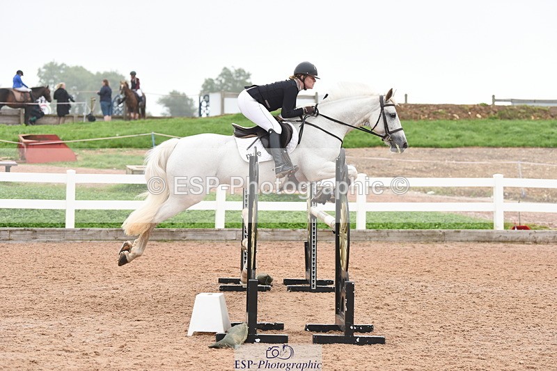 230902A-111628-00553 - Cls 8 1.05m Amateur Quali