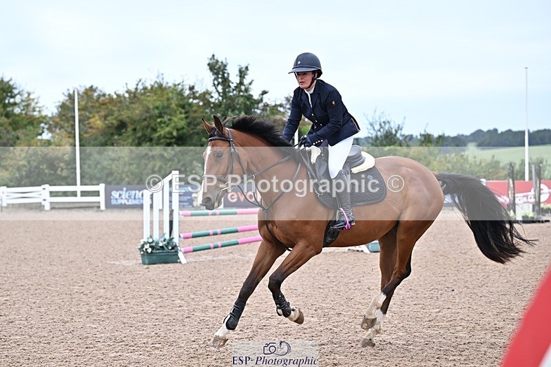 250914-093719-08218 - Cls 32 Snr British Novice and 90cm Open