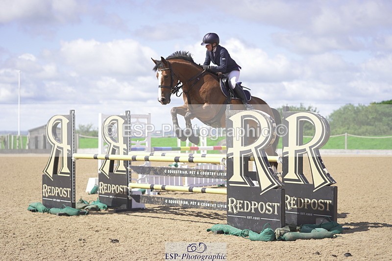 230806A-113344-01618 - Cls 13 Snr Newcomers & 1.10m Open