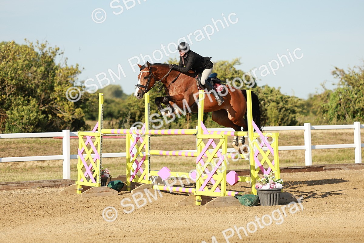 SBM_008757 - Class 6 - National 1.30m 1.40m Open Handicap