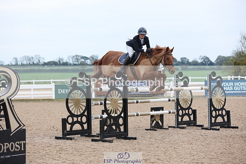 241101A-140255-02353 - FRI Cls 6 Foxhunter and 1.20m Open
