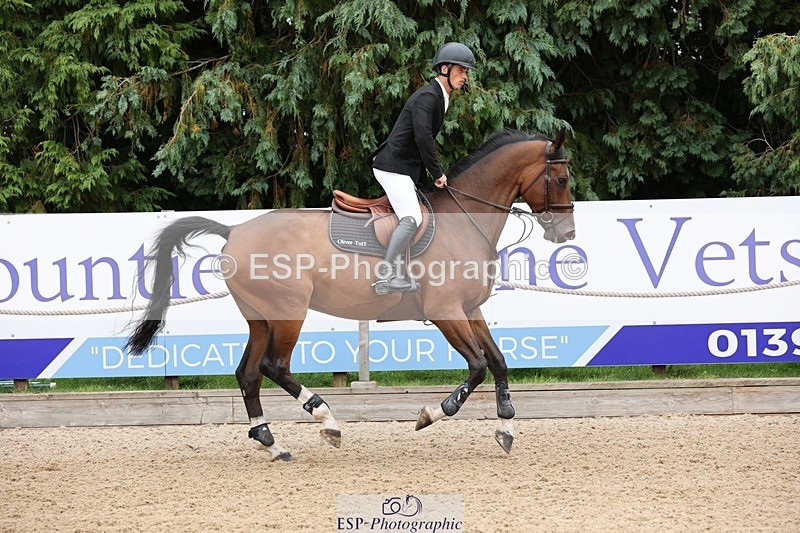 240817-134155-01495 - 05A Snr Newc