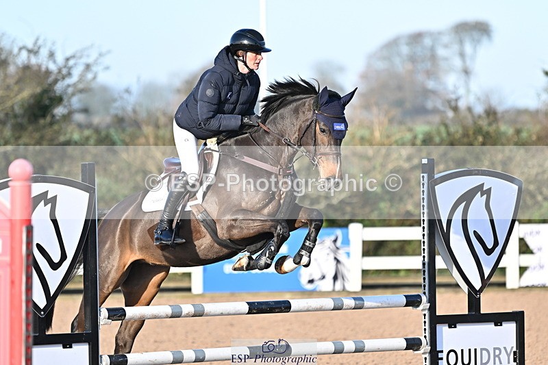 241113A-093233-00033 - Cls 01A&B Brit Nov & 90cm Open