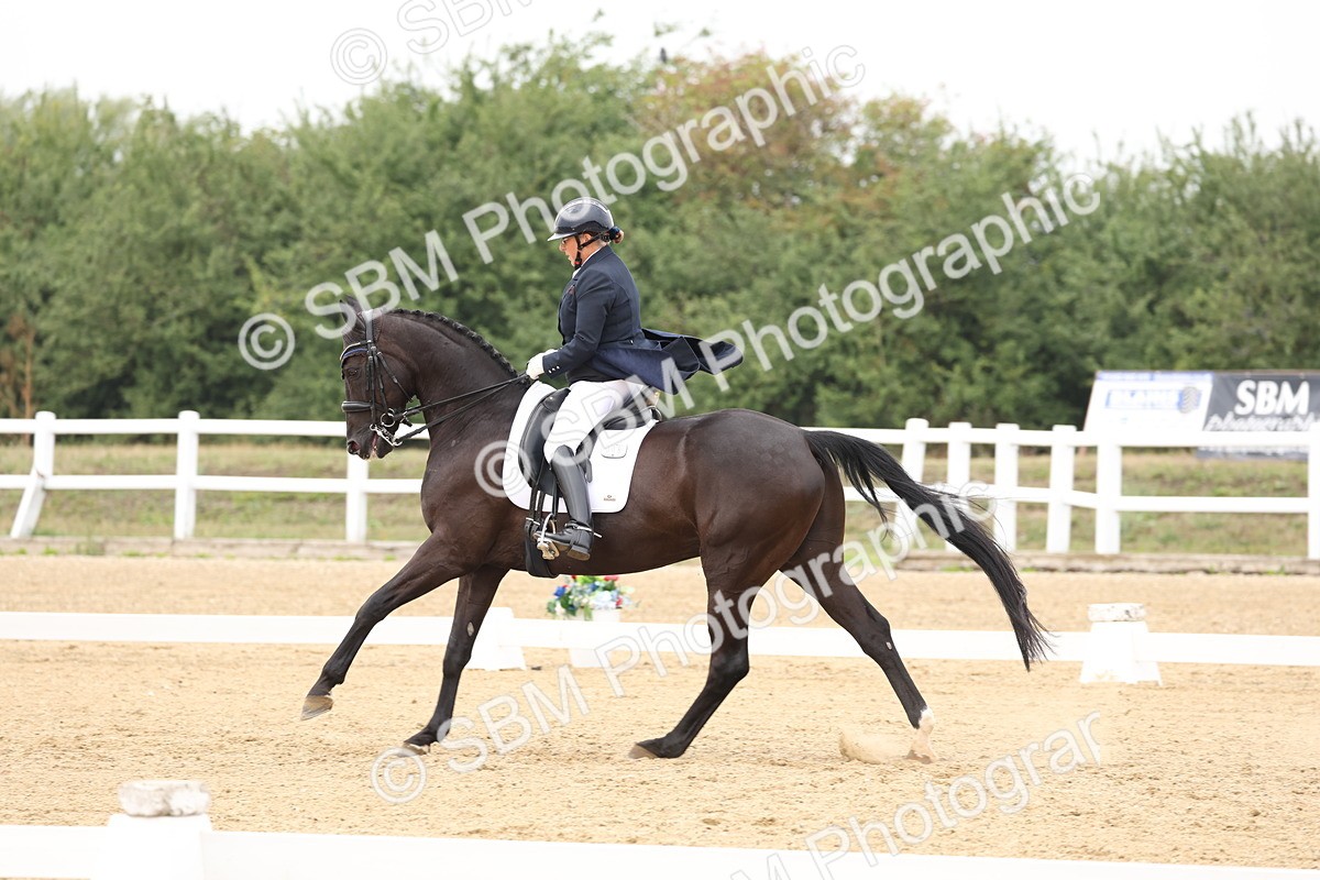 SBM_008123 - Class 10 - FEI INT I - 16.10-16.50