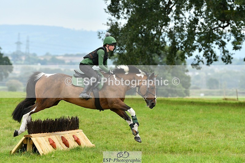 230817-131045-00825 - Theo's 1st Group - XC