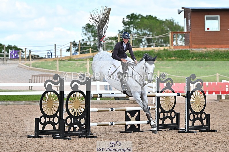 240619A-160738-01139 - Cls 5 Snr Foxhunter and 1.20m Open