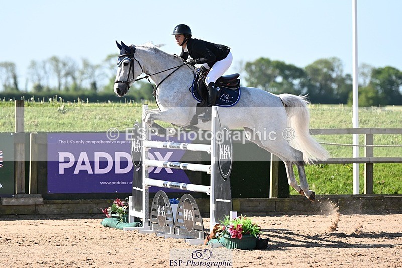 250509-093115-04770 - Cls 13 Snr Foxhunter