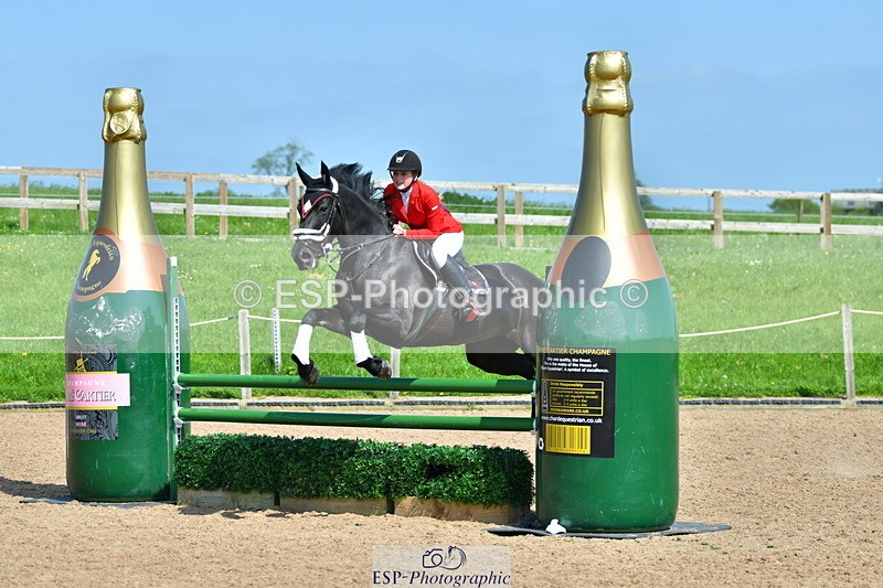 230513A-152020-01670 - Cls 40 Club 90cm