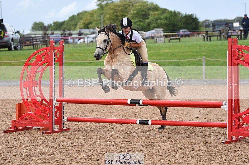 230711A-165630-00121 - 70cm