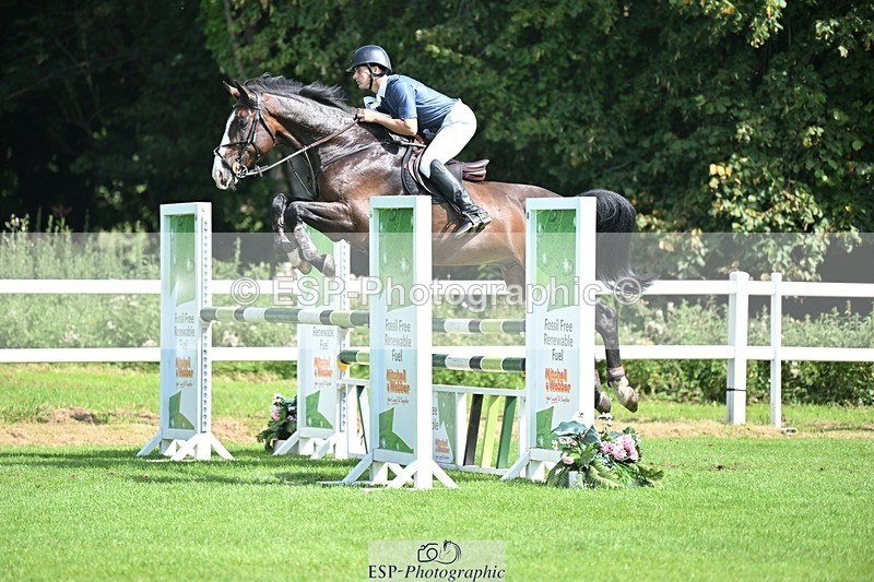 230909-122520-05463 - Cls 11 Snr Foxhunter & 1.20m Open