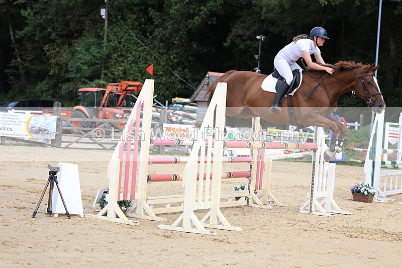 3E7A4171 - Class 7: Senior Newcomers/1.10m open