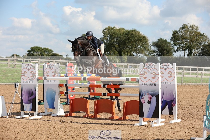 230915A-142430-02546 - Cls 5 National 1.40m