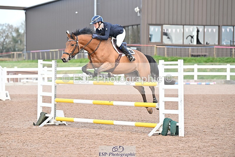 231209A-131019-01835 - Cls 13 Foxhunter & 1.20m Open