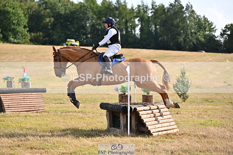 250803A-171907-18016 - S-857-Jennifer.Hill-CUFFESTOWN.THUNDER