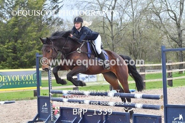 BPP_1339 - CLASS 15 SAT Senior BritiNovice/ 90cm Open