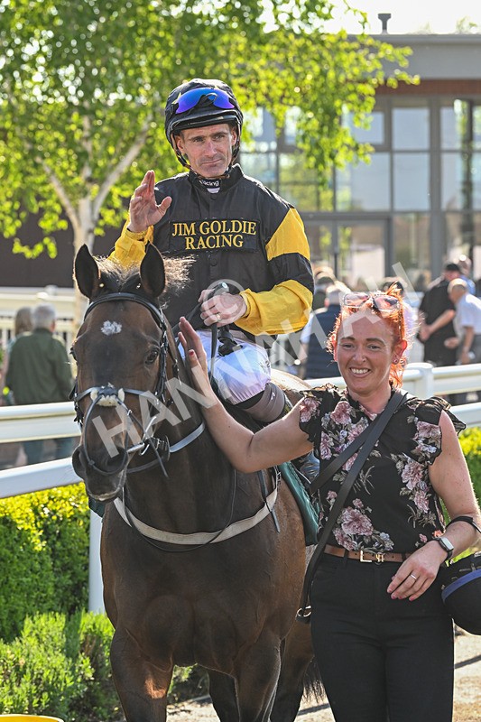 120525-Race 7-Water Of Leith-9173 - Race 7