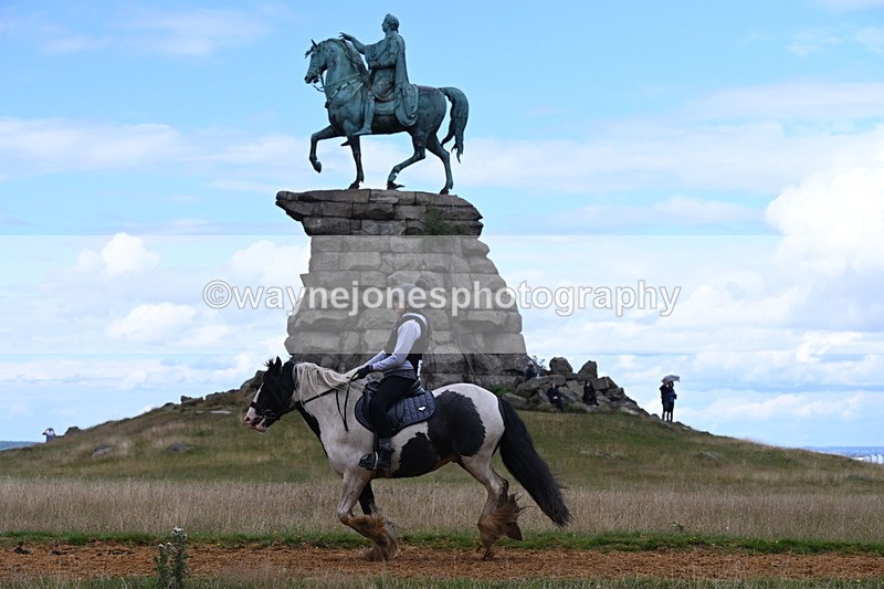 DSC_9668 - Time at Statue 15:11 to 15:58