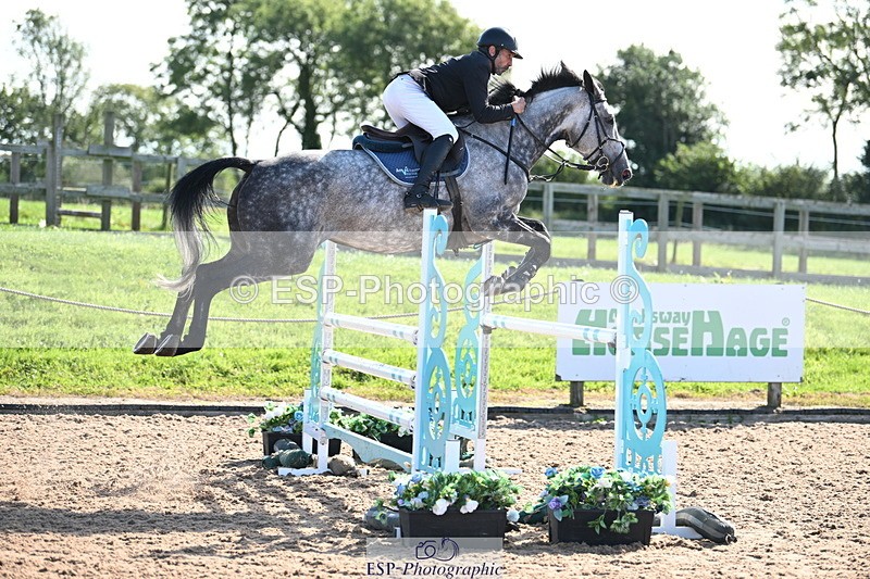 240913A-110812-03817 - Cls 14 Snr Newcomers