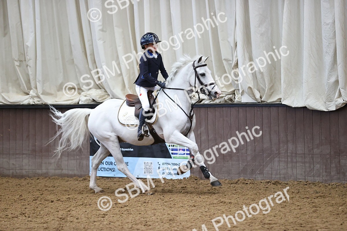 SBM_001200 - Class 3 - Springboard 128cm 138cm Restricted handicap 85cm 95cm