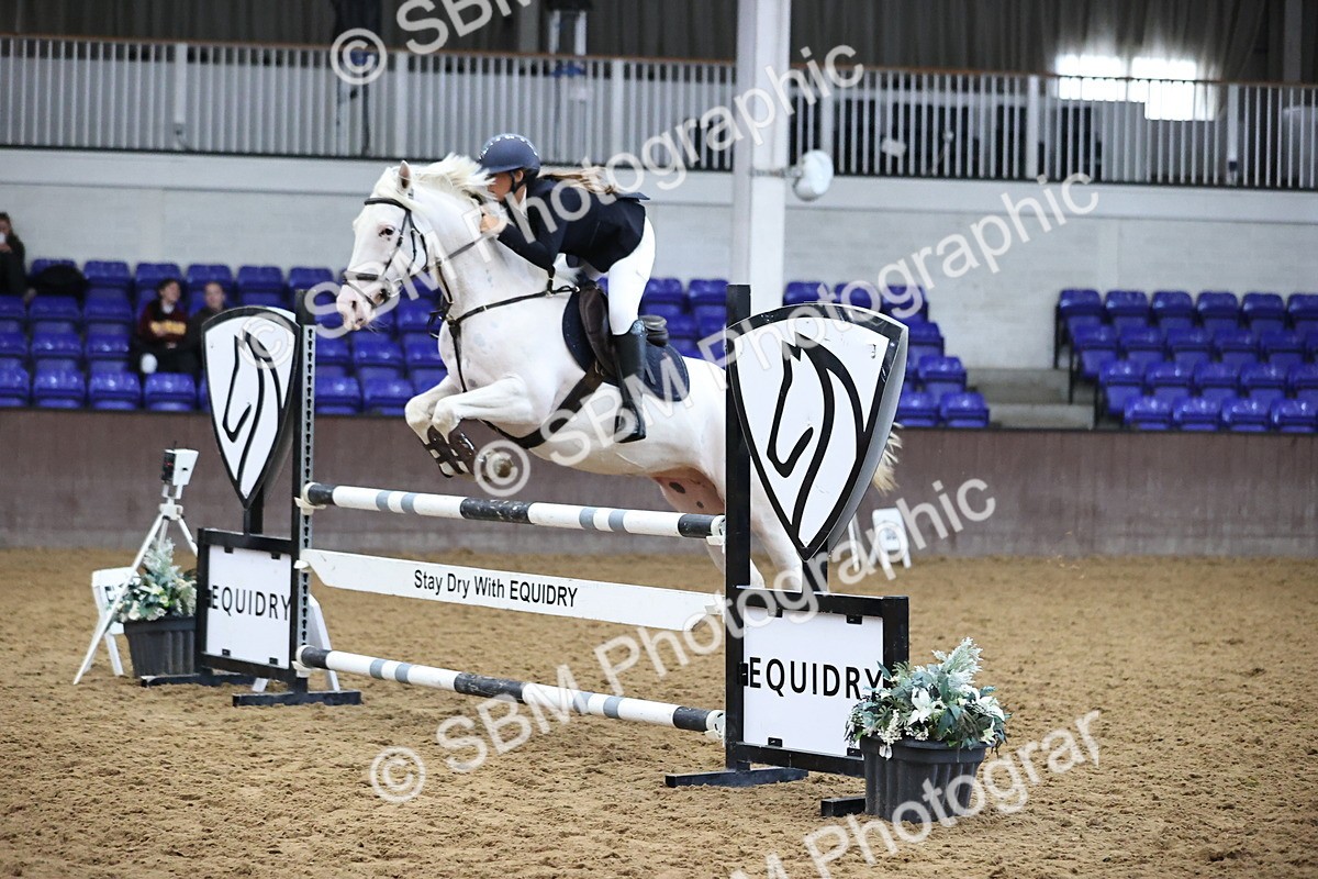 SBM_002798 - Class 6 - Pony Newcomers 1.00m Open