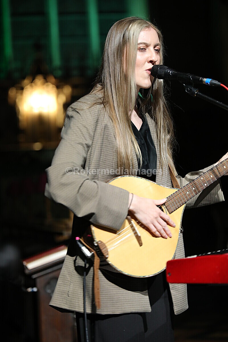 FOLK N BLUES-756 - FOLK and BLUES SEPT 2022