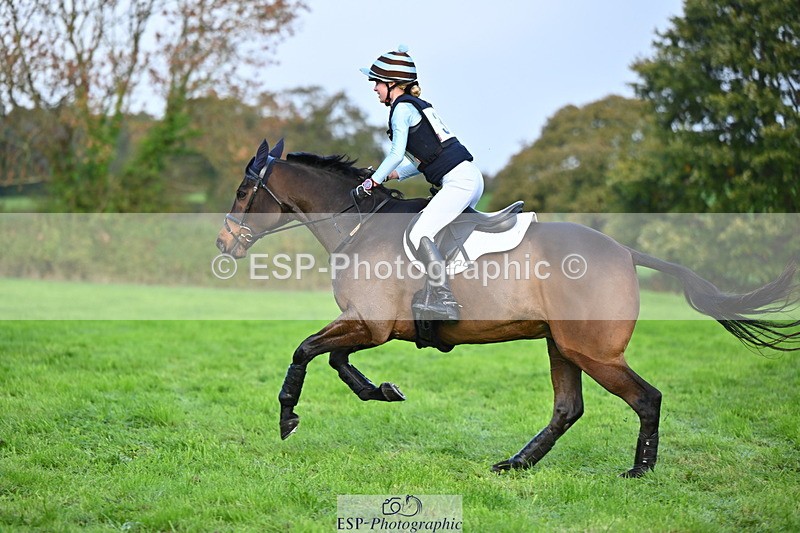 251025A-090346-16054 - D-357-Fenella.Redvers