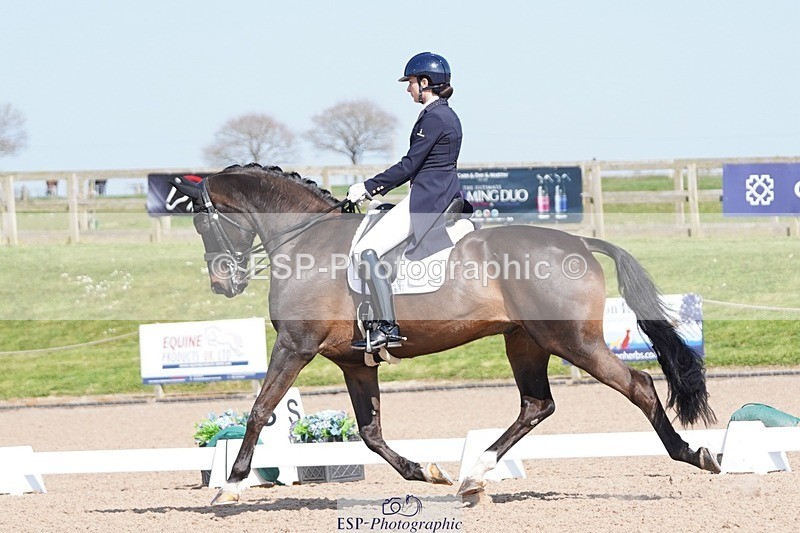 250404-150008-06815 - 161-Katie.Bailey-Hillgrounds.Wolkenhall