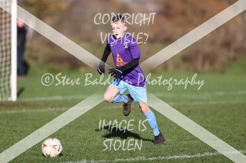 1DX32231 - 2025-11-23 FC Abbey Meads U13 Purple V Highworth Town Junior FC U13 T