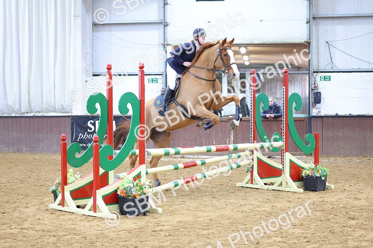 SBM_009652 - Class 20 - Senior British Novice/ 90cm Open - First Round (0.90m)