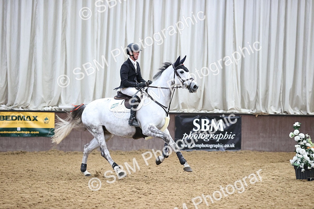 SBM_003657 - Class 12 - Senior Foxhunter 1.20m